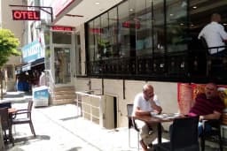 Fujer Suites &amp; Hotel