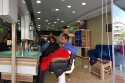 Saloon Serdar Kurtoğlu ERKEK KUAFÖRÜ