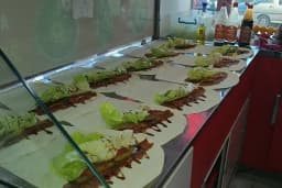 Çiğ Köfteci Ömer Usta