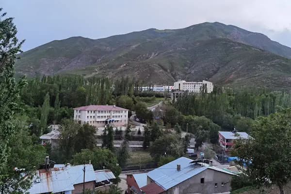 Bahçesaray Kaymakamlığı - Devlet Dairesi - Van Saray
