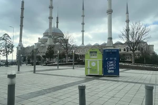 Taşoluk Yeşil Camii yanı Seyir Tepesi - Manzara seyir noktası - İstanbul Arnavutköy