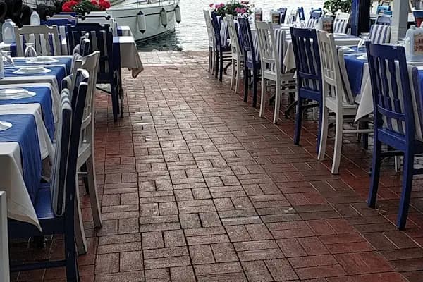 Fincan Cafe Restaurant - Restoran - İstanbul Esenyurt
