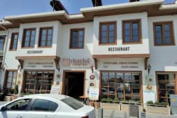 Maruf Türbeönü Lokantası