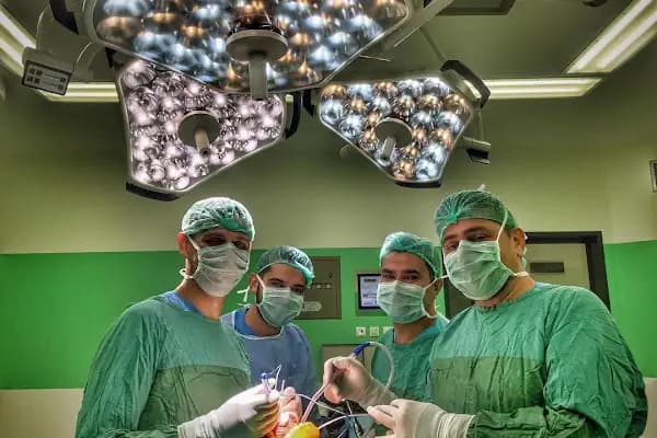 Prof. Dr. Alper GÖKÇE - Ortopedi ve Travmatoloji Uzmanı - Ortopedi Cerrahı - İstanbul Küçükçekmece