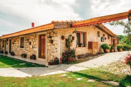 HELLENIKA BUTİK OTEL &amp; RESTORAN