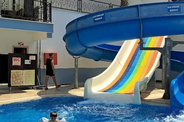 Atlantis Havuz - Yüzme Tesisi - Yalova Çınarcık