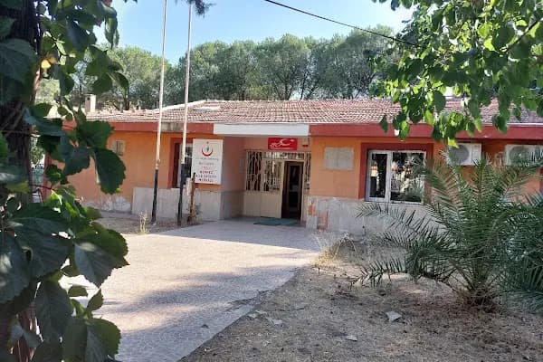 Bergama Merkez 2 Nolu Aile Sağlığı Merkezi - Yerel Tıp Hizmetleri - İzmir Balçova