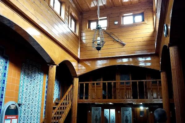 Tarihi Lazlar Hamamı - Spa - Balıkesir Altıeylül