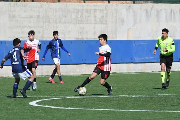 Çukurova Tevriz Dura Futbol Sahasi - Futbol Sahası - Adana Yüreğir