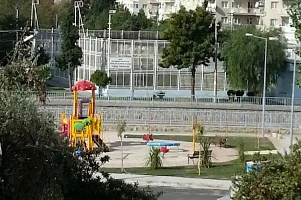Futbol Sahası - Stadyum - İzmir Balçova