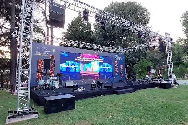 Sesburada.com.tr - Kiralık Ses Işık Sistemleri, Dj Hizmetleri - Ses ve Görüntü Sistemleri Tedarikçisi - İstanbul Beylikdüzü