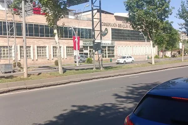 KAYAPINAR HALK EĞİTİMİ MERKEZİ - Yerel Resmi Daire - Diyarbakır Ergani