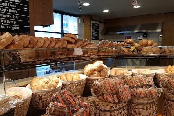 Uluçınar Ekmek ve Unlu Mamülleri - Fırın - Ankara Mamak