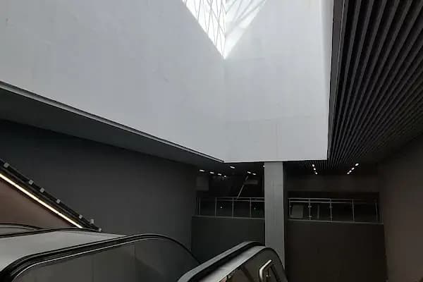 Atatürk Mahallesi - Metro İstasyonu - İstanbul Küçükçekmece