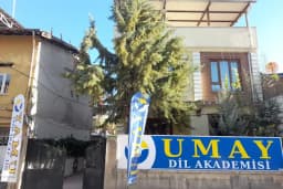 Umay Dil Akademisi