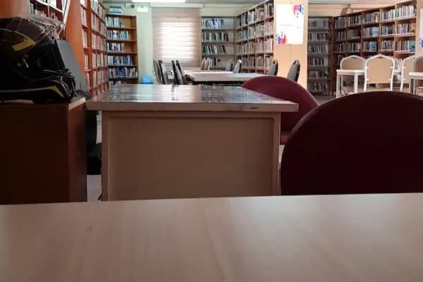 Buca İlçe Halk Kütüphanesi - Kütüphane - İzmir Konak