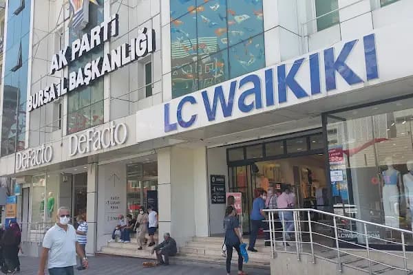 LC Waikiki - Giyim mağazası - Bursa İznik