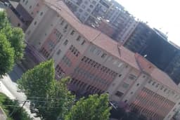 Kiptas Lisesi Spor Salonu