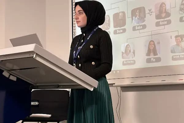 Uzman Klinik Psikolog Hude Nazife Aktepe - Psikolog - İstanbul Bakırköy
