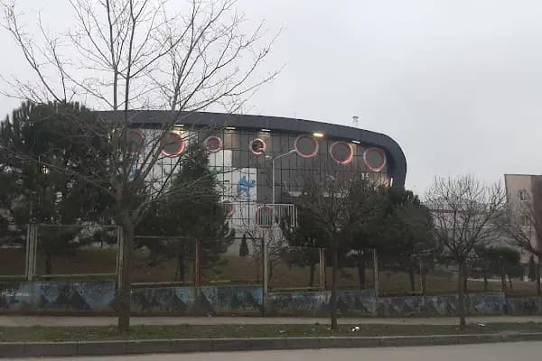 Hasan Tahsin Ortaokulu Spor Salonu - Spor salonu - Kocaeli Çayırova