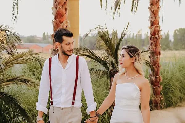 Stüdyo AYÇA Vesikalık - Biyometrik(Ehliyet,Kimlik,Pasaport,Vize) Çekim Noktası - Düğün Fotoğrafçısı - Ankara Etimesgut