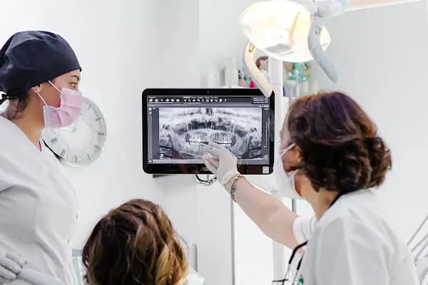 Markasya Ağız Ve Diş Sağlığı Polikliniği - Diş Kliniği - Antalya Döşemealtı