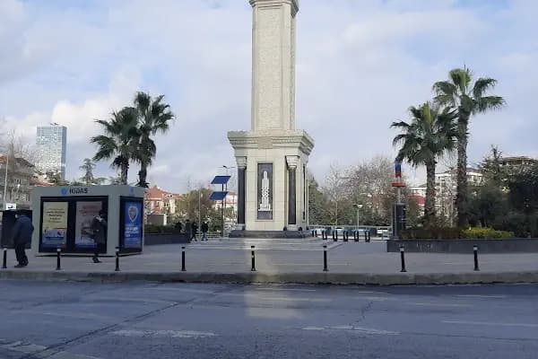 Çarşı Metro Durağı - Ulaşım Hizmeti - İstanbul Ümraniye