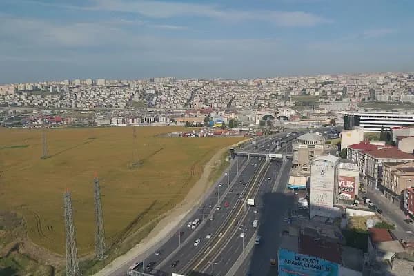 Ambarlı Kavşağı - Otobüs Durağı - İstanbul Kâğıthane