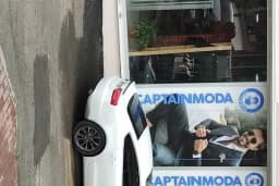 Captain Moda