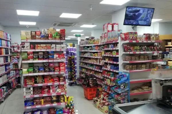 Çiflik avm - Market - İzmir Bornova