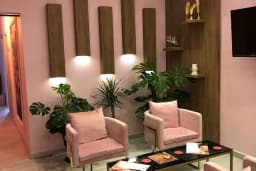 PLUS BEAUTY CENTER