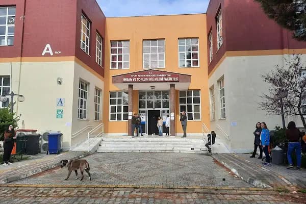 Fen Edebiyat Fakültesi ( İnsan ve Toplum Bilimleri Fakültesi- Fen Fakültesi ) - Üniversite - Aydın Bozdoğan