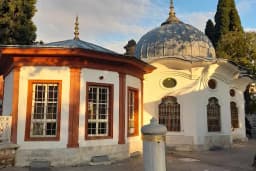 Çifte Sultanlar Türbesi