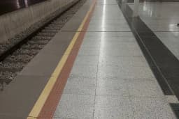 Hacivat / Esenevler Metro İstasyonu