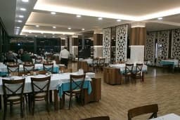 Meşeli Et Pirzolacı Hazar Usta