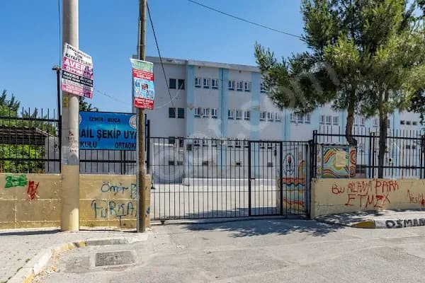 İsmail Şekip Uyal İlkokulu - Okul - İzmir Buca