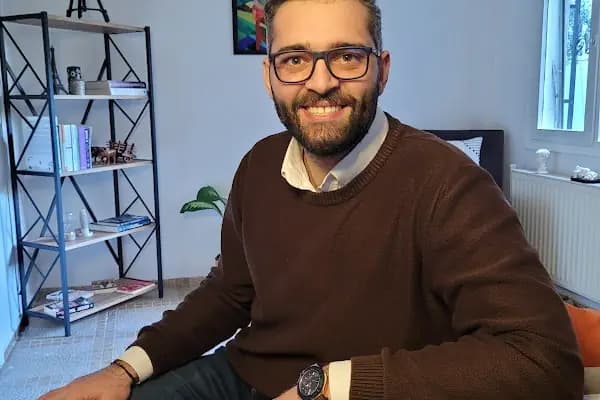 Uzman Klinik Psikolog Çağlar Elbirlik, İzmir Psikolog - Psikolog - İzmir Konak