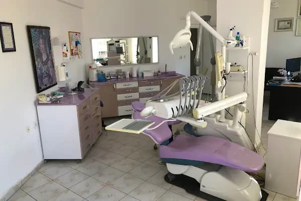Nil Üşenmez Diş Kliniği - Diş Kliniği - Antalya Alanya