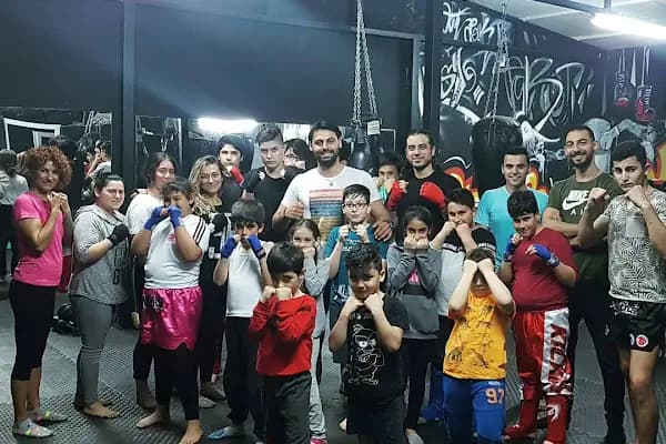 İYK Fight Club - Spor salonu - İzmir Buca