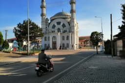 Karaosman Cami