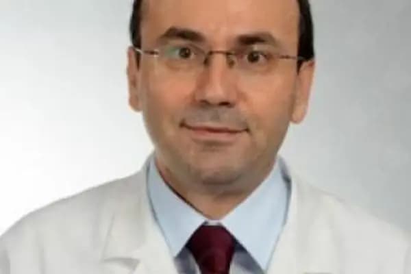 Prof. Dr. Mustafa Cesur - Dahiliye Uzmanı - Ankara Çankaya