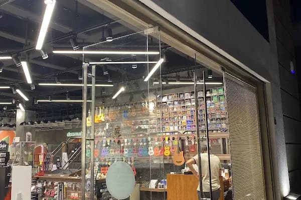 doremusic - Ataşehir - Müzik aletleri mağazası - İstanbul Ataşehir