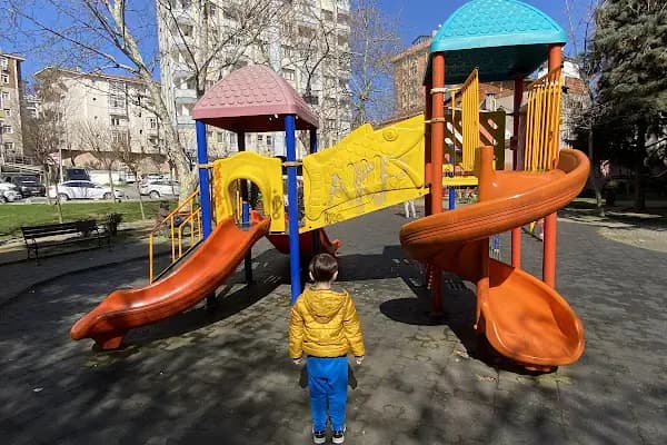 Ataşehir Belediyesi Çeşme Parkı - Park - İstanbul Küçükçekmece