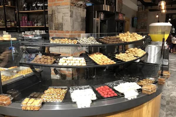 Yuvacık Tatlan Pastane &amp; Cafe - Pastane - Kocaeli Kartepe