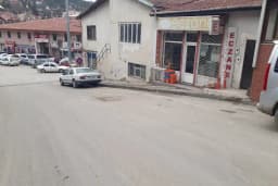 Çalışkan Eczanesi