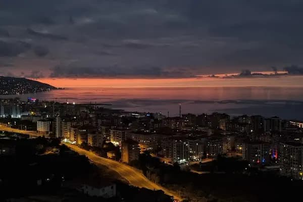 Yıldızlı Korupark Evleri - Seyir Balkonu - Trabzon Akçaabat