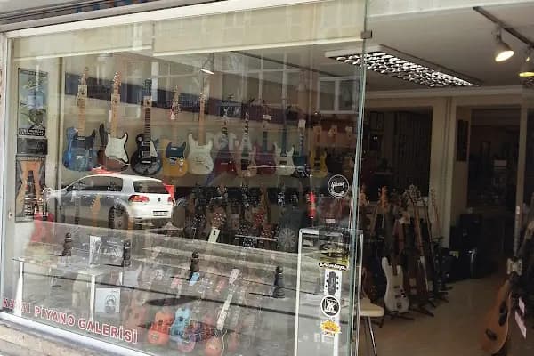 Moda Müzik - Müzik aletleri mağazası - İstanbul Adalar