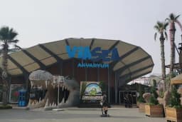 Toyzz Shop Viaport Marina Outlet