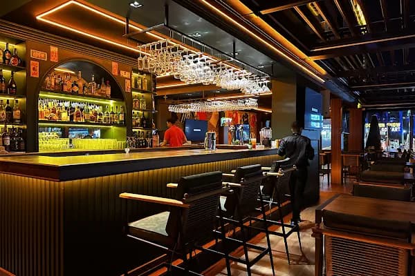 High 5 Irish Pub - Pub - Antalya Aksu