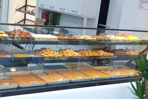 ASRIN FIRIN - EKMEK SİMİT PASTA VE BAKLAVA - Fırın - Aydın Efeler